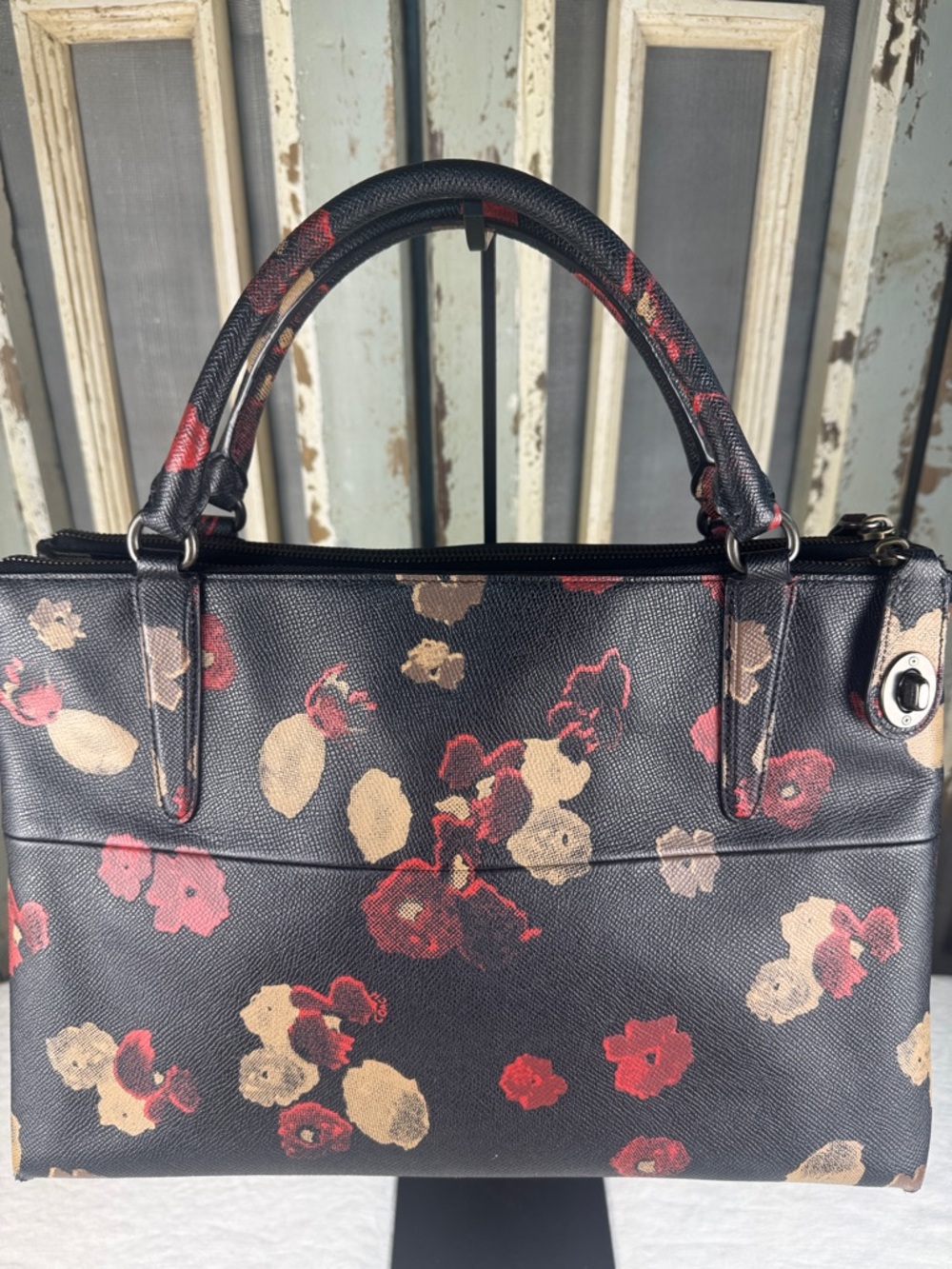 Coach Turnlock Borough Bag in Floral Print Leather. - Picture 4 of 16